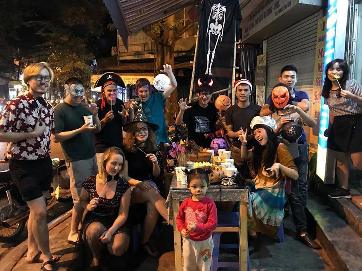 Daisy Hostel Hanoi Esterno foto