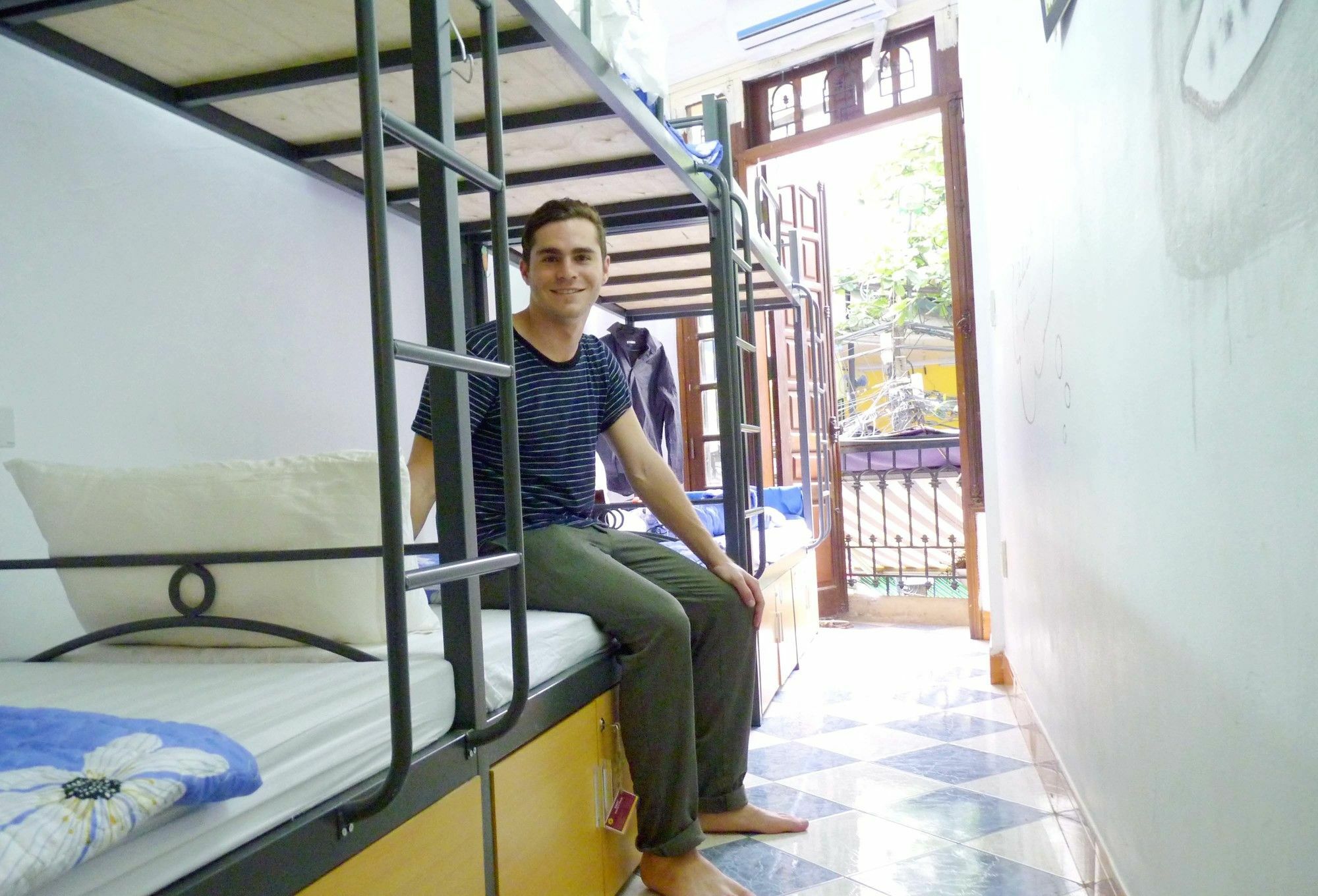 Daisy Hostel Hanoi Esterno foto